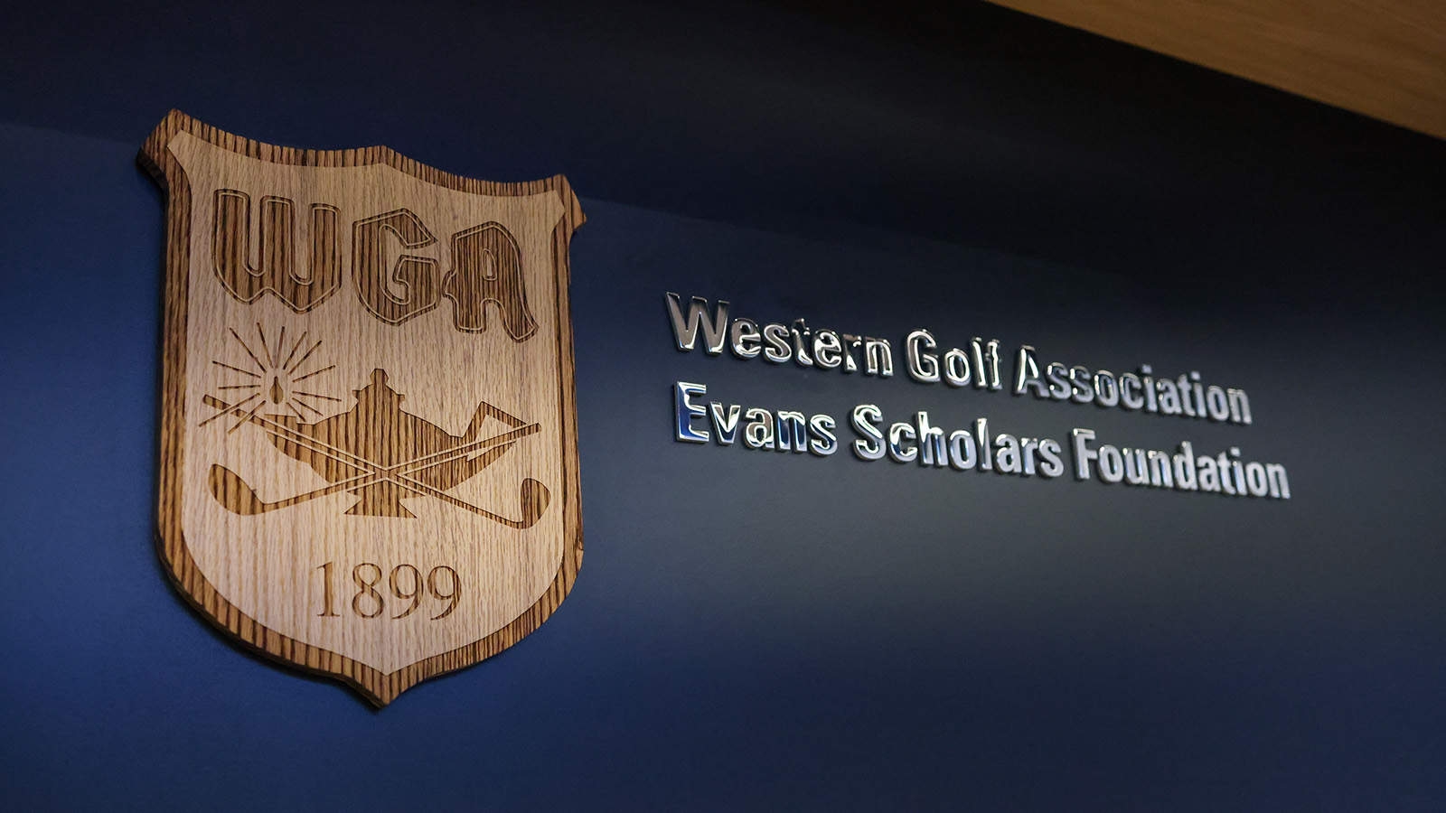 Full college scholarships awarded to four Sankaty Head caddies