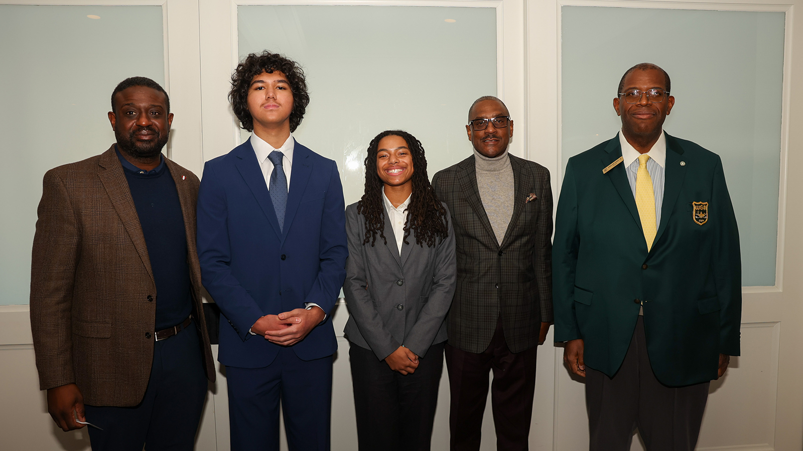 Two Washington, D.C.-area student caddies awarded full college scholarships